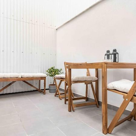 Fresh & Stylish Apartment With Parking By Rems Málaga Eksteriør billede